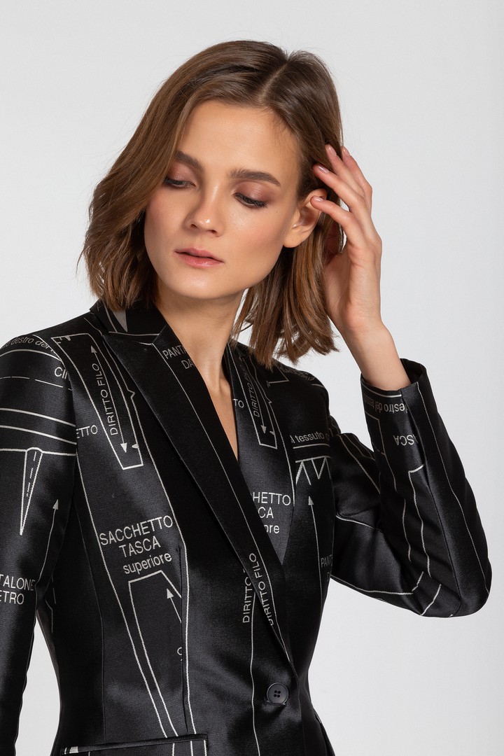 SS19 Jil. New Femininity