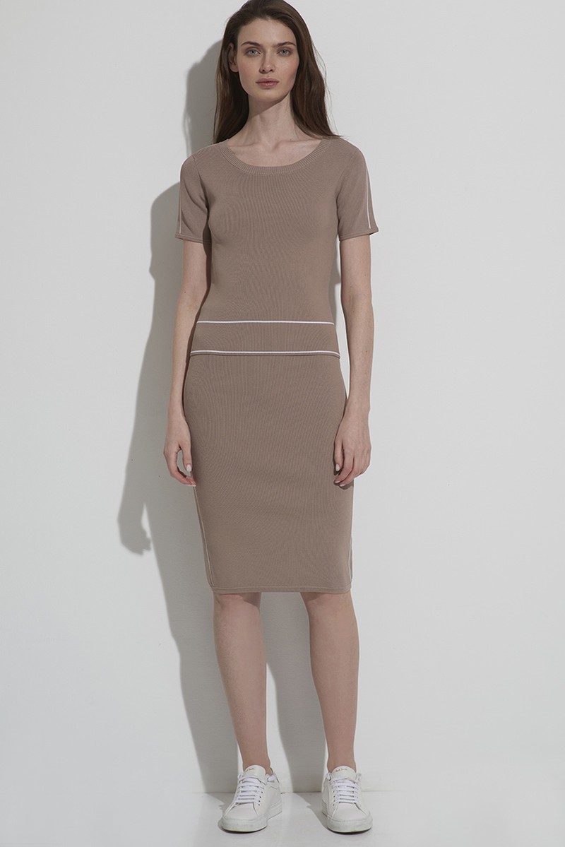 Юбка короткая из фактурного трикотажа VASSA CODE, пол женский, цвет коричневый