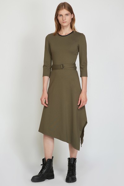 Трикотажное платье с асимметричной юбкой VASSA CODE, пол женский, цвет зеленый