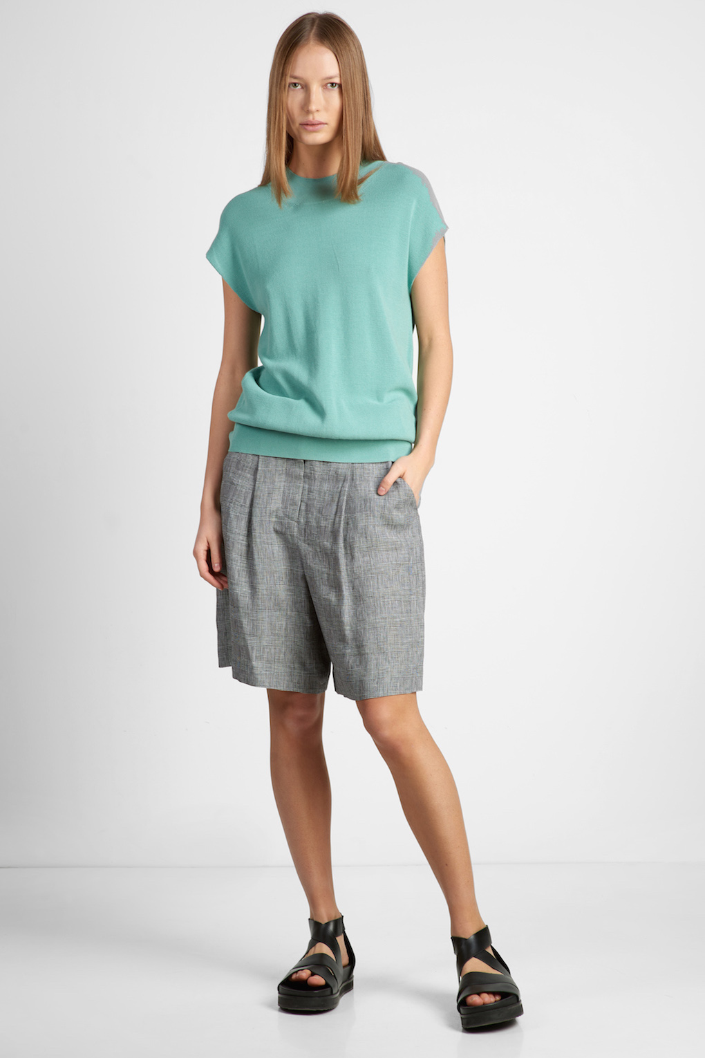 Pants female ШОРТЫ ЖЕНСКИЕ VASSA CODE Серый