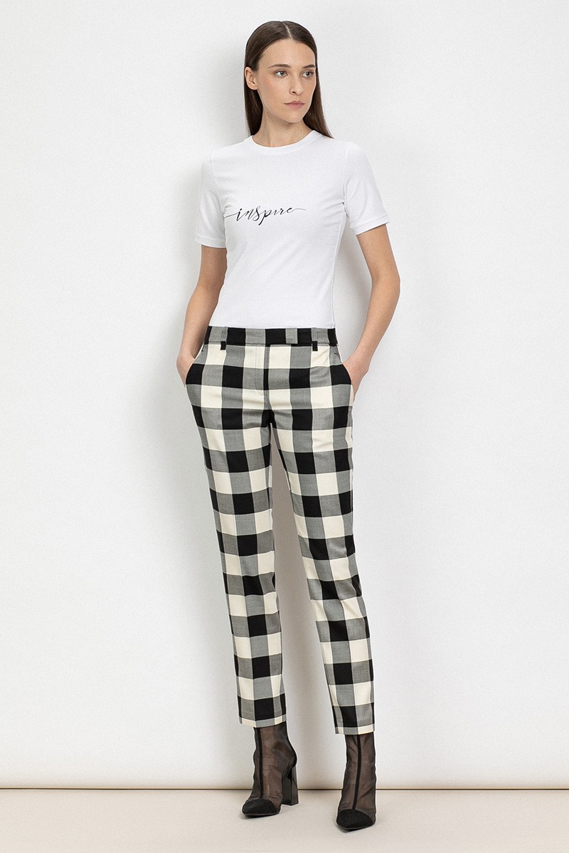 Укороченные брюки в клетку VASSA&Co, пол женский, цвет черный