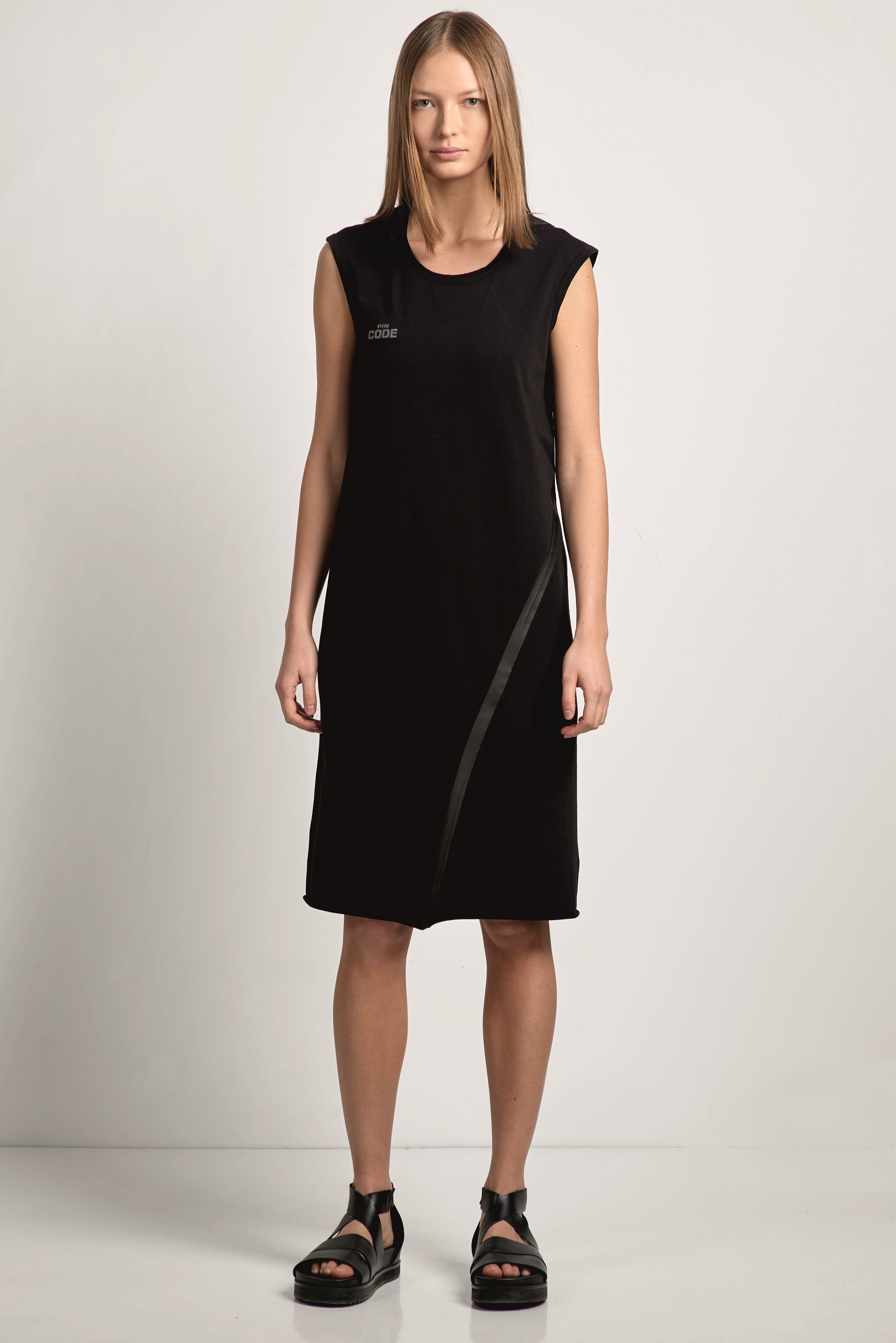Dress female ПЛАТЬЕ ЖЕНСКОЕ VASSA CODE Black