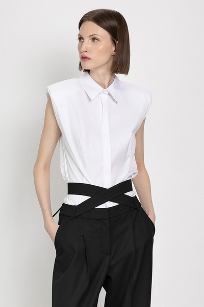 Blouse VASSA&Co, пол female, цвет white
