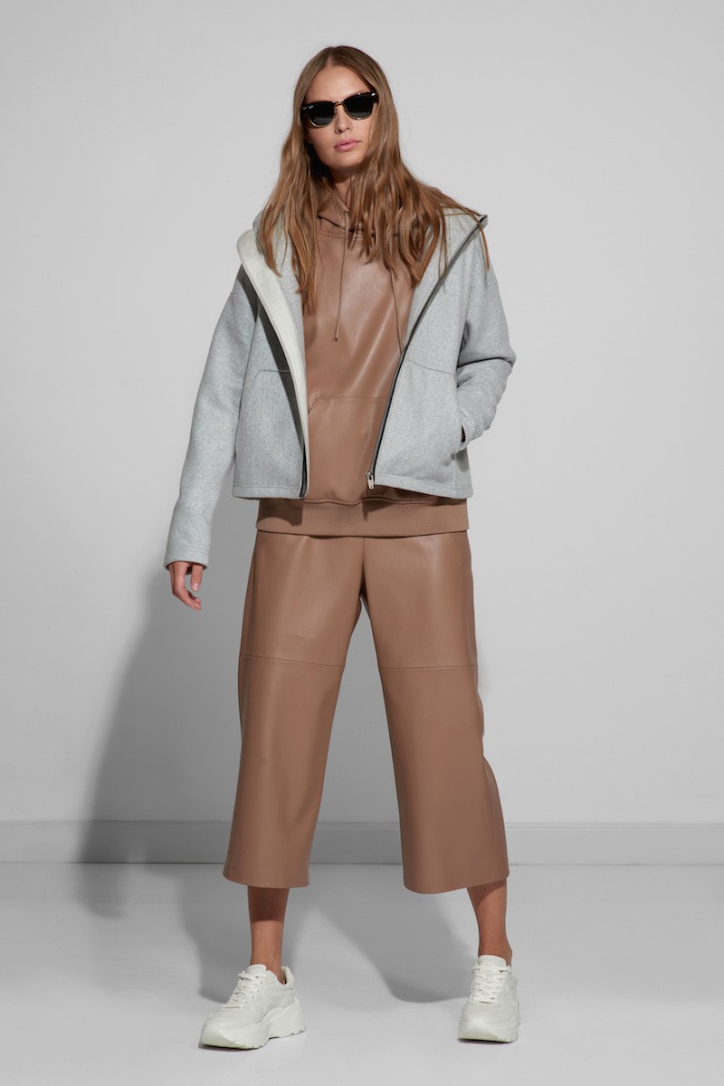 Джемпер из фланели на трикотажной основе VASSA CODE, пол женский, цвет серый