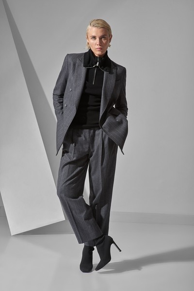 Жакет свободного силуэта VASSA&Co, пол женский, цвет серый