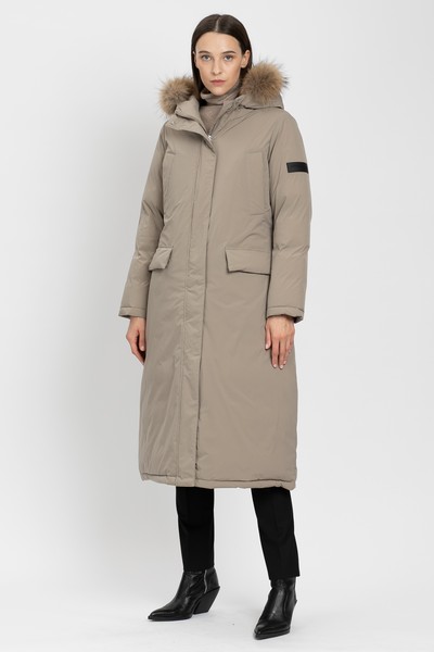 Утепленное пальто VASSA&Co, пол женский, цвет коричневый