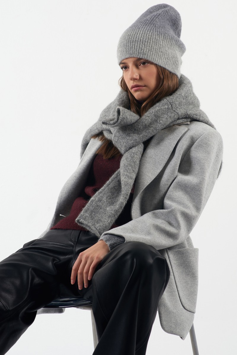 Шапка женская VASSA CODE, пол женский, цвет серый