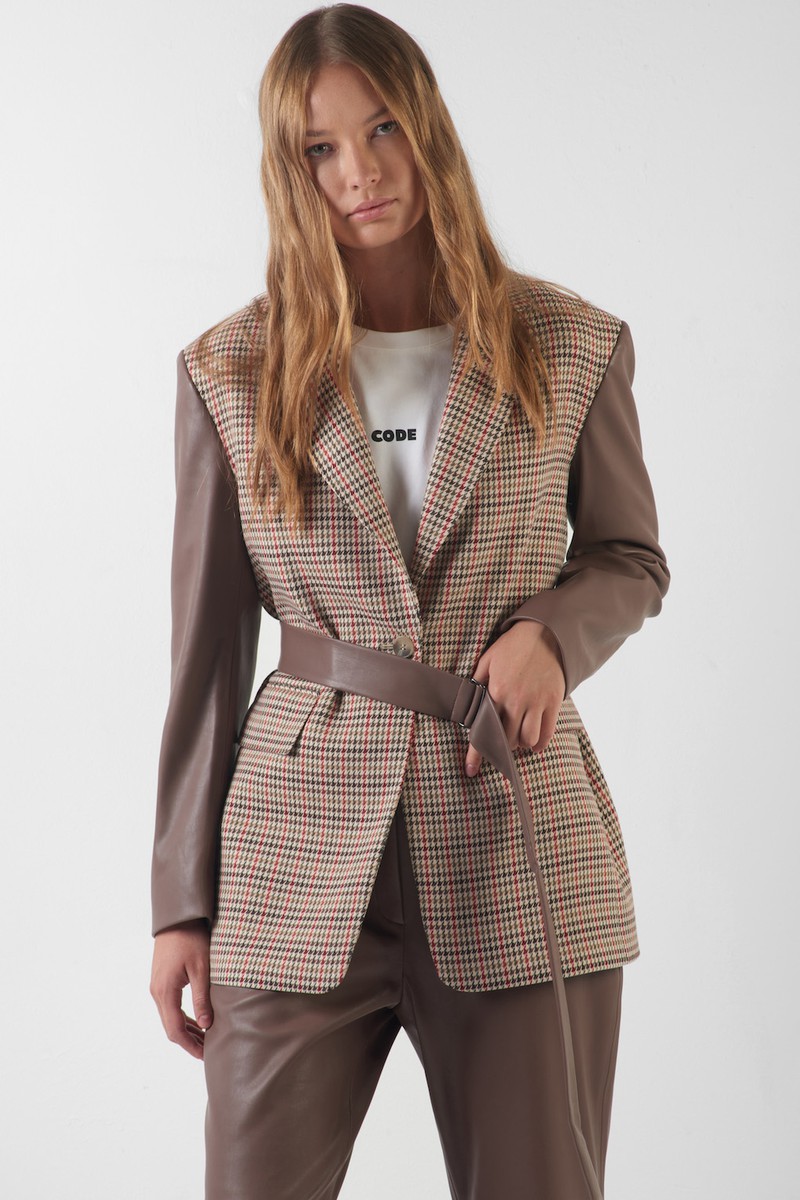 Жакет женский с рукавами из экокожи VASSA CODE, пол женский, цвет коричневый