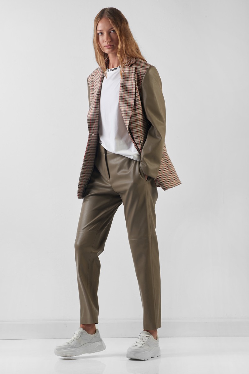 Жакет с рукавами из экокожи VASSA CODE, пол женский, цвет хаки