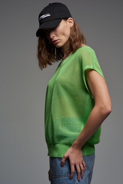 Джемпер из вязаного трикотажа без рукавов VASSA CODE, пол женский, цвет зеленый