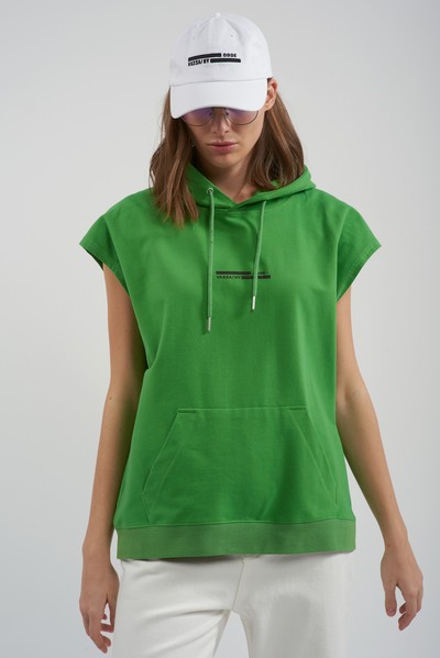 Hoodie VASSA CODE, пол female, цвет зеленый