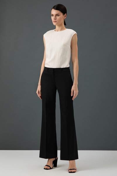 Брюки VASSA&Co, пол женский, цвет черный