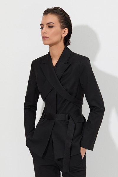 Jacket VASSA&Co, пол female, цвет black