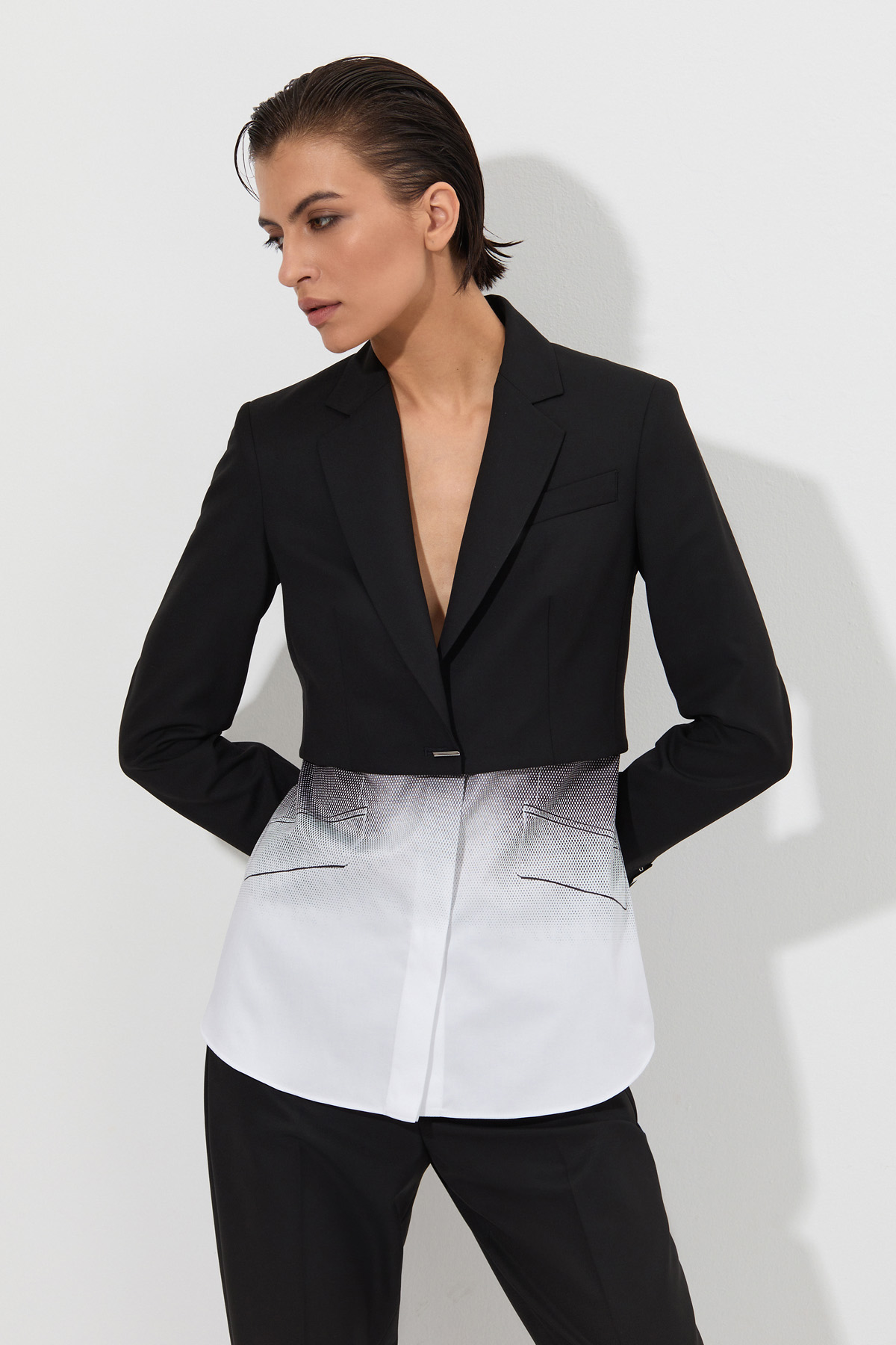 Jacket VASSA&Co, пол female, цвет Black