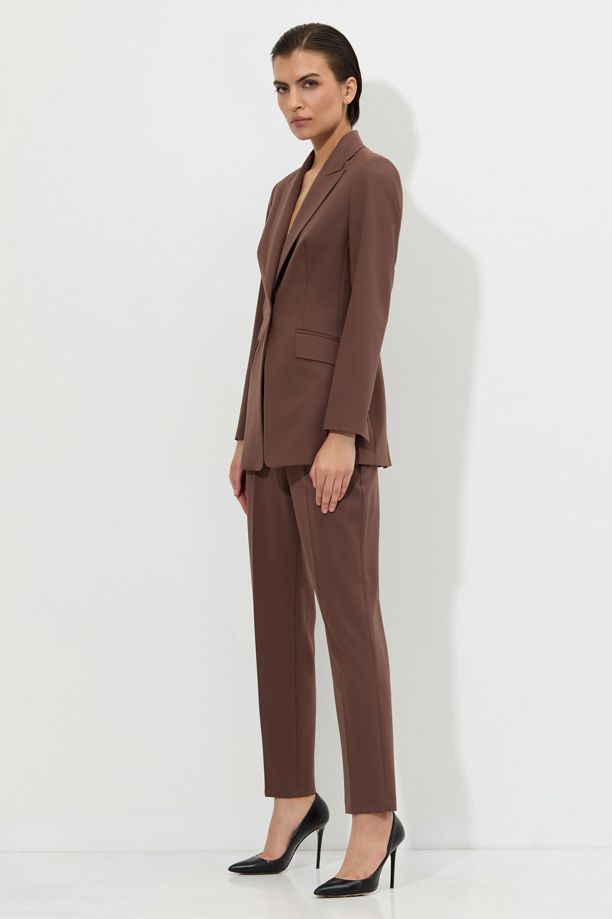 Pants female БРЮКИ VASSA&Co Brown