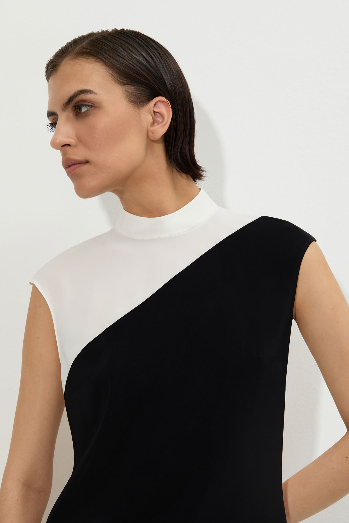 Blouse female БЛУЗКА VASSA&Co White