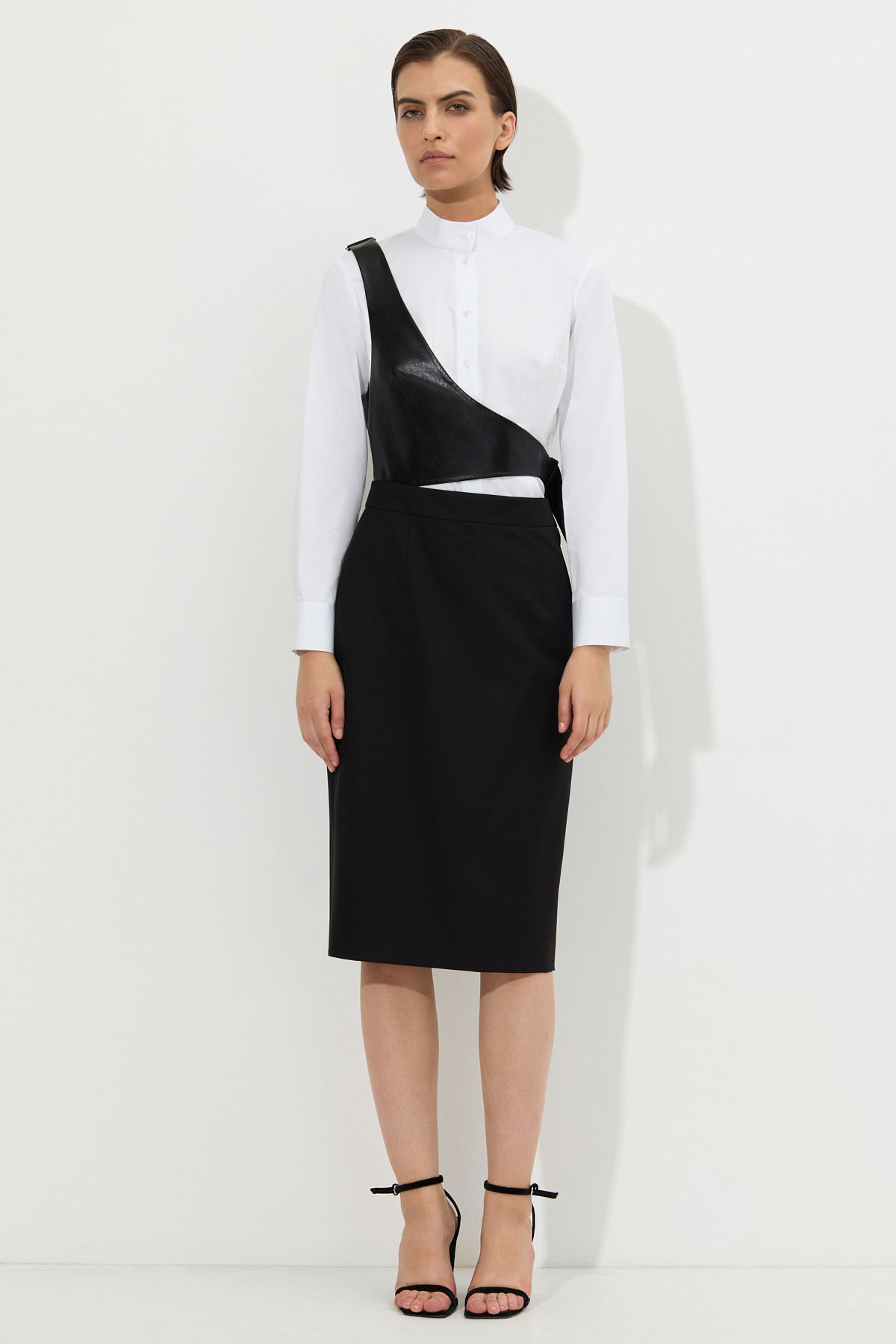 Dress female ПЛАТЬЕ VASSA&Co Black