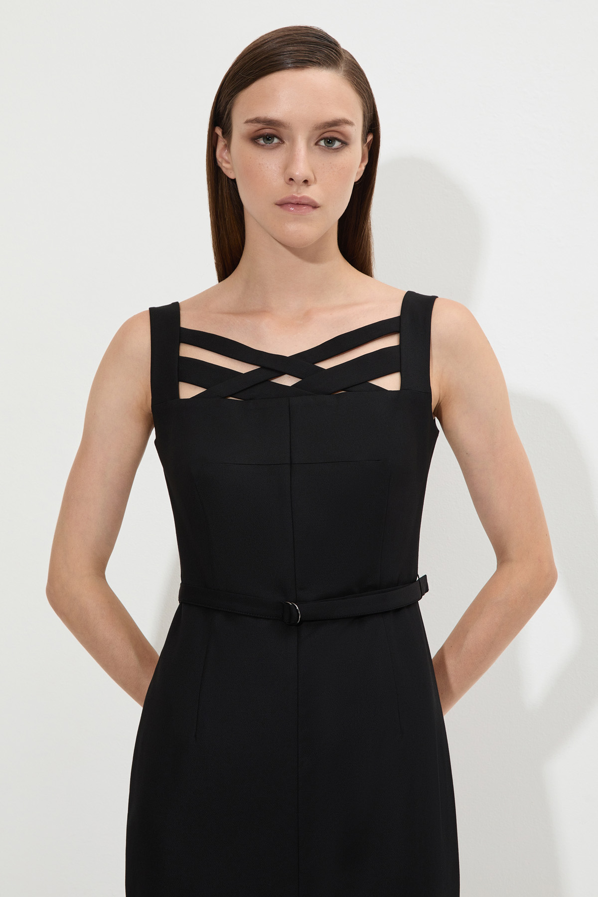 Dress female ПЛАТЬЕ VASSA&Co Black