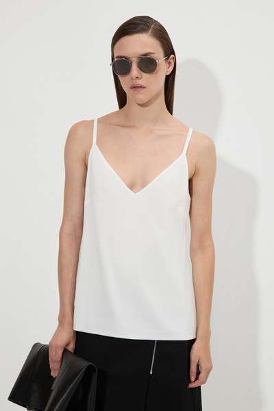 Blouse VASSA&Co, пол female, цвет white