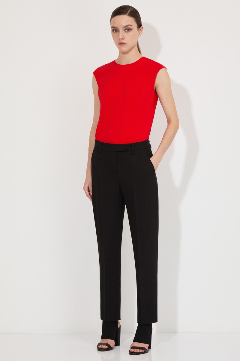 Базовые брюки VASSA&Co, пол female, цвет Black