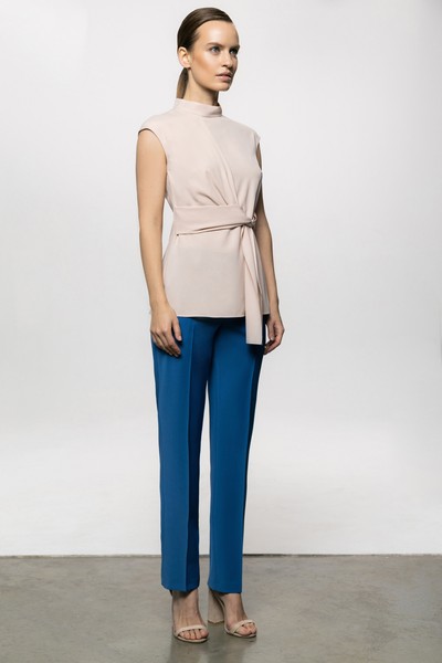 Блузка с драпировкой VASSA&Co, пол женский, цвет бежевый