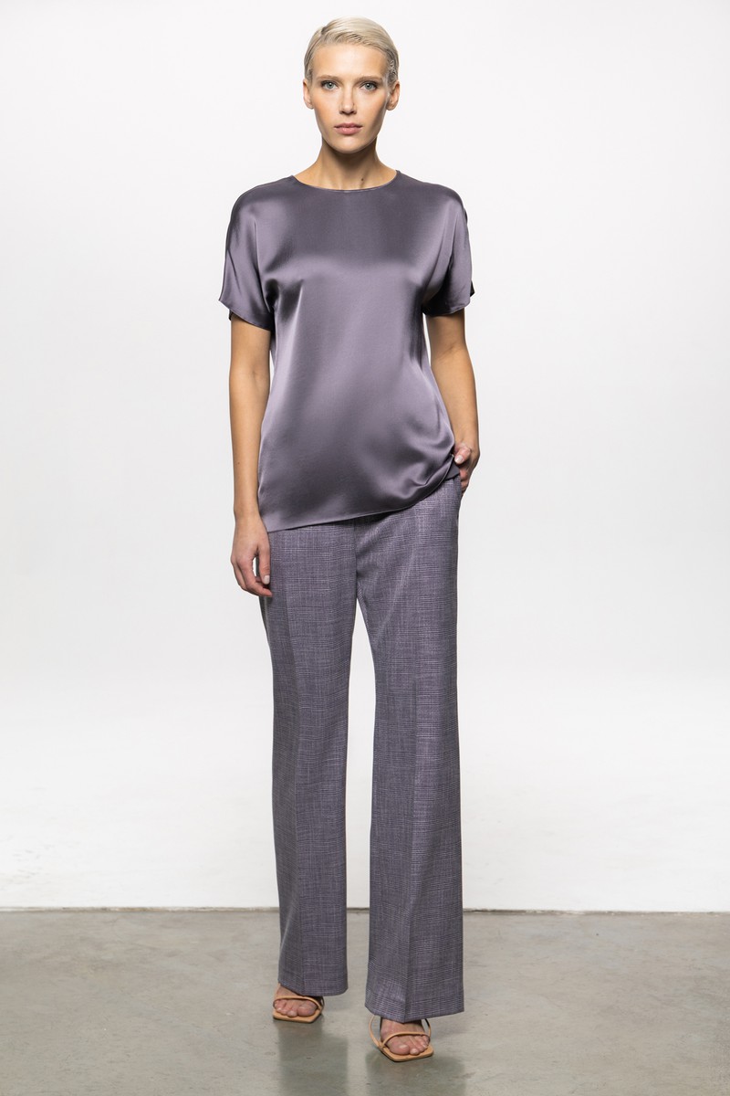Брюки прямого кроя VASSA&Co, пол female, цвет Violet