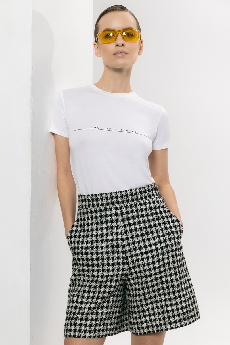 Шорты с высокой посадкой VASSA&Co, пол женский, цвет черный