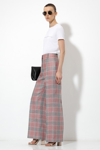 Прямые брюки VASSA&Co, пол женский, цвет розовый