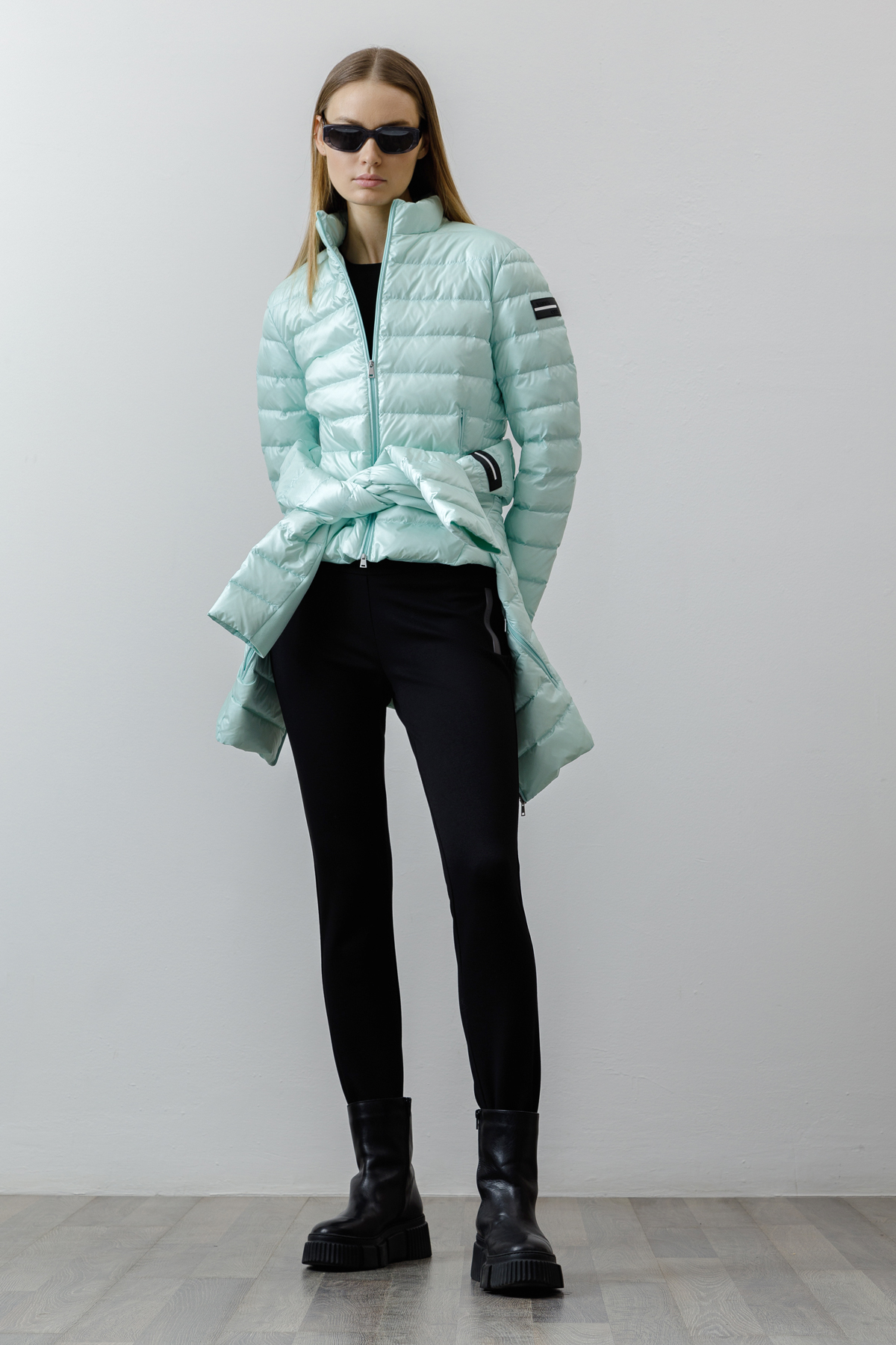 Jacket female КУРТКА ЖЕНСКАЯ VASSA CODE Зеленый