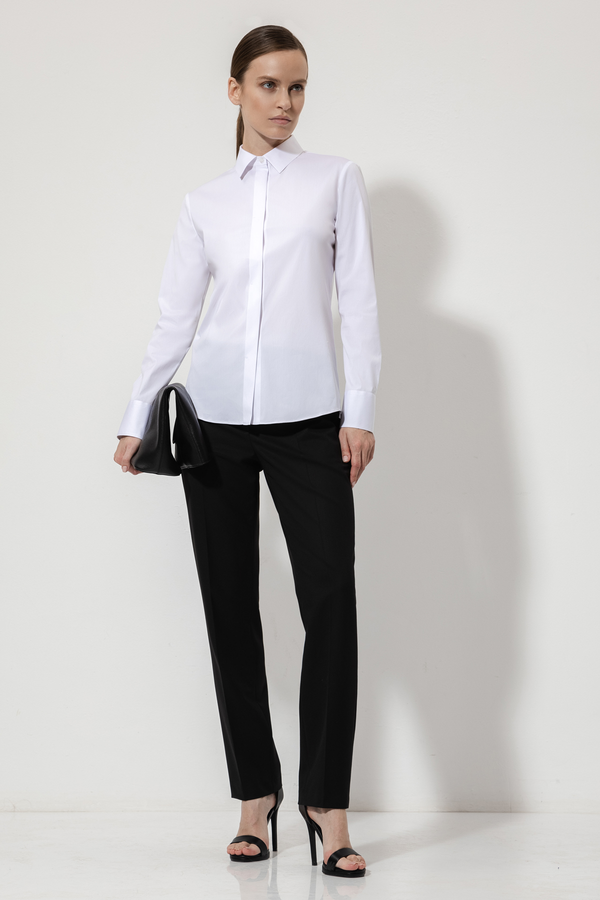 Blouse female БЛУЗКА VASSA&Co White