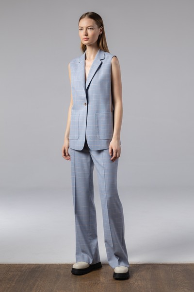 Брюки в клетку свободного кроя , пол женский, цвет голубой