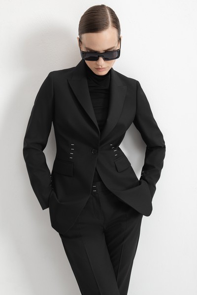 Жакет с графичной вышивкой VASSA&Co, пол женский, цвет черный