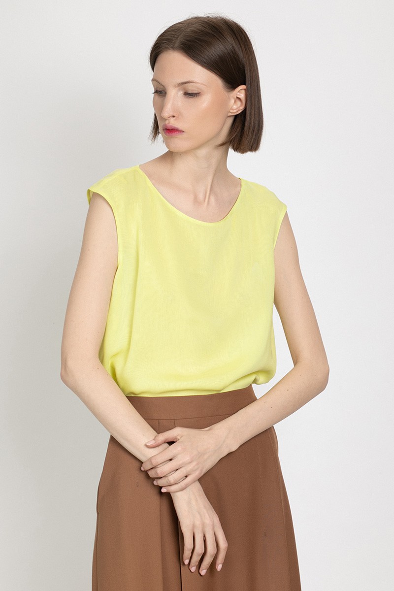 Блузка VASSA&Co, пол женский, цвет желтый