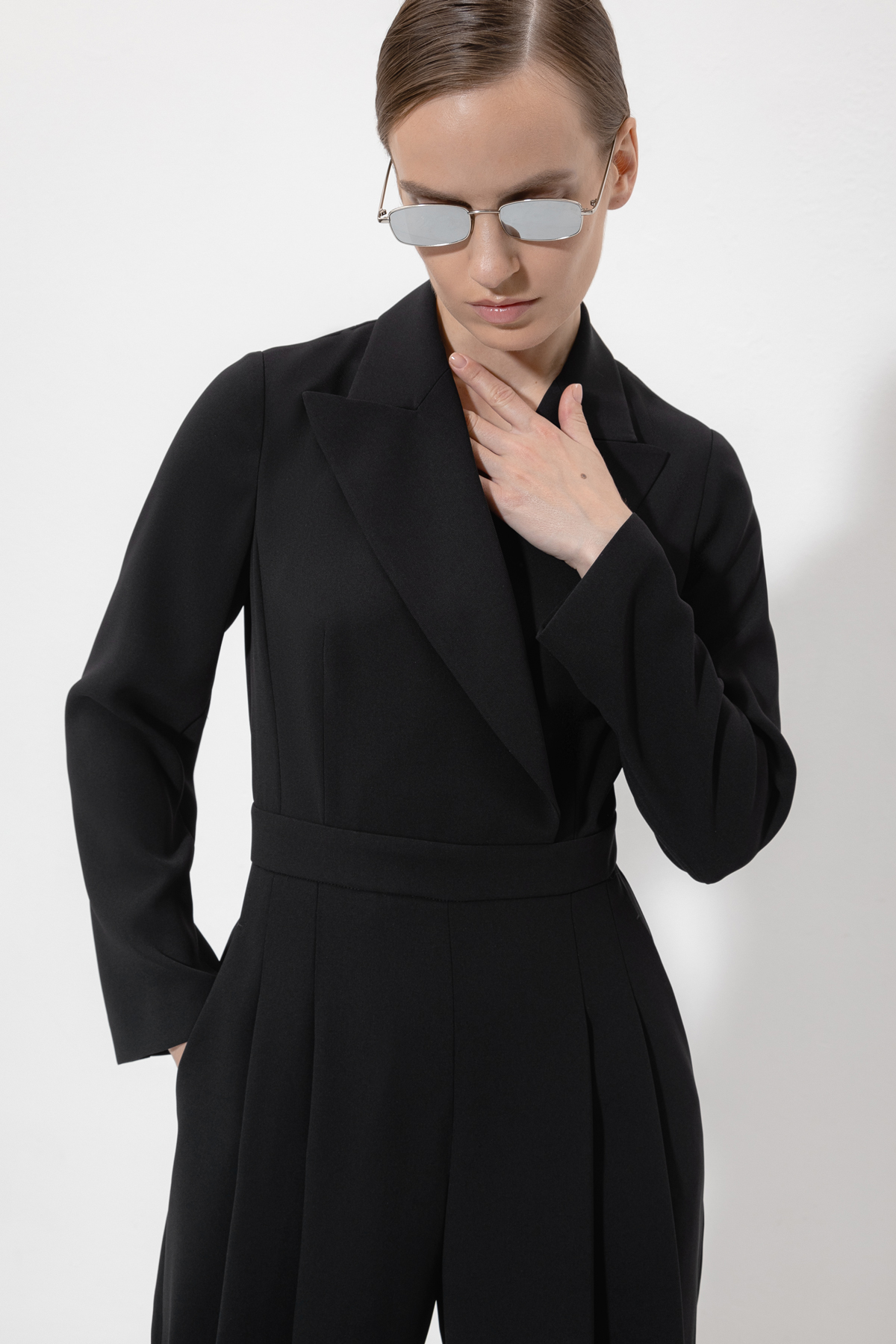 Комбинезон Женский КОМБИНЕЗОН VASSA&Co Черный