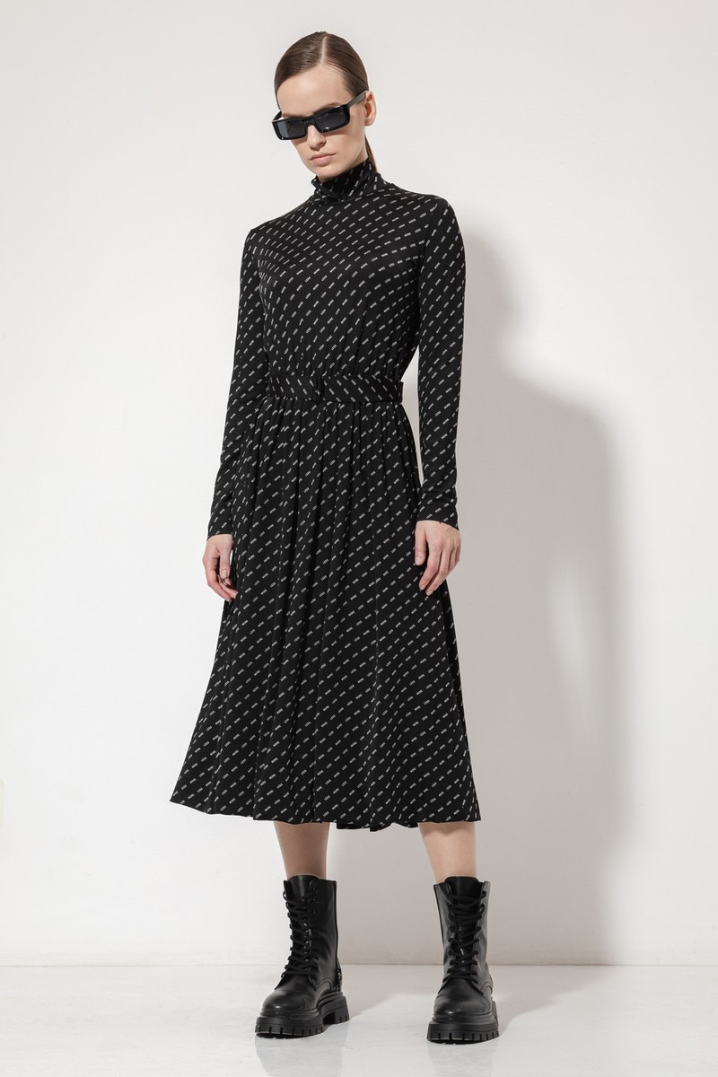 Платье-баллон с принтом VASSA&Co, пол женский, цвет черный