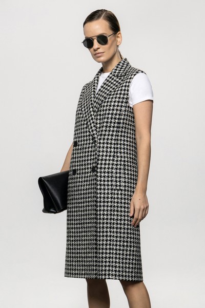 Удлиненный жилет VASSA&Co, пол female, цвет black