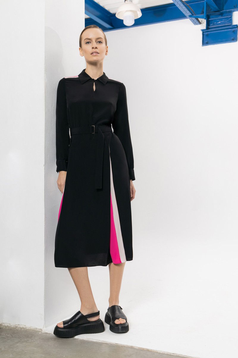 Платье A-силуэта с поясом VASSA&Co, пол женский, цвет черный