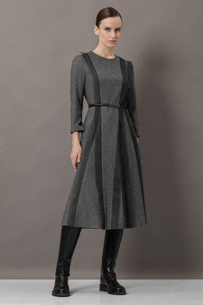 Платье с деталями из сетки VASSA&Co, пол female, цвет серый