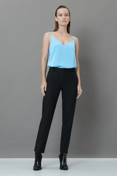 Брюки VASSA&Co, пол женский, цвет черный