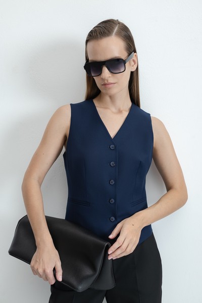 Жилет VASSA&Co, пол женский, цвет синий