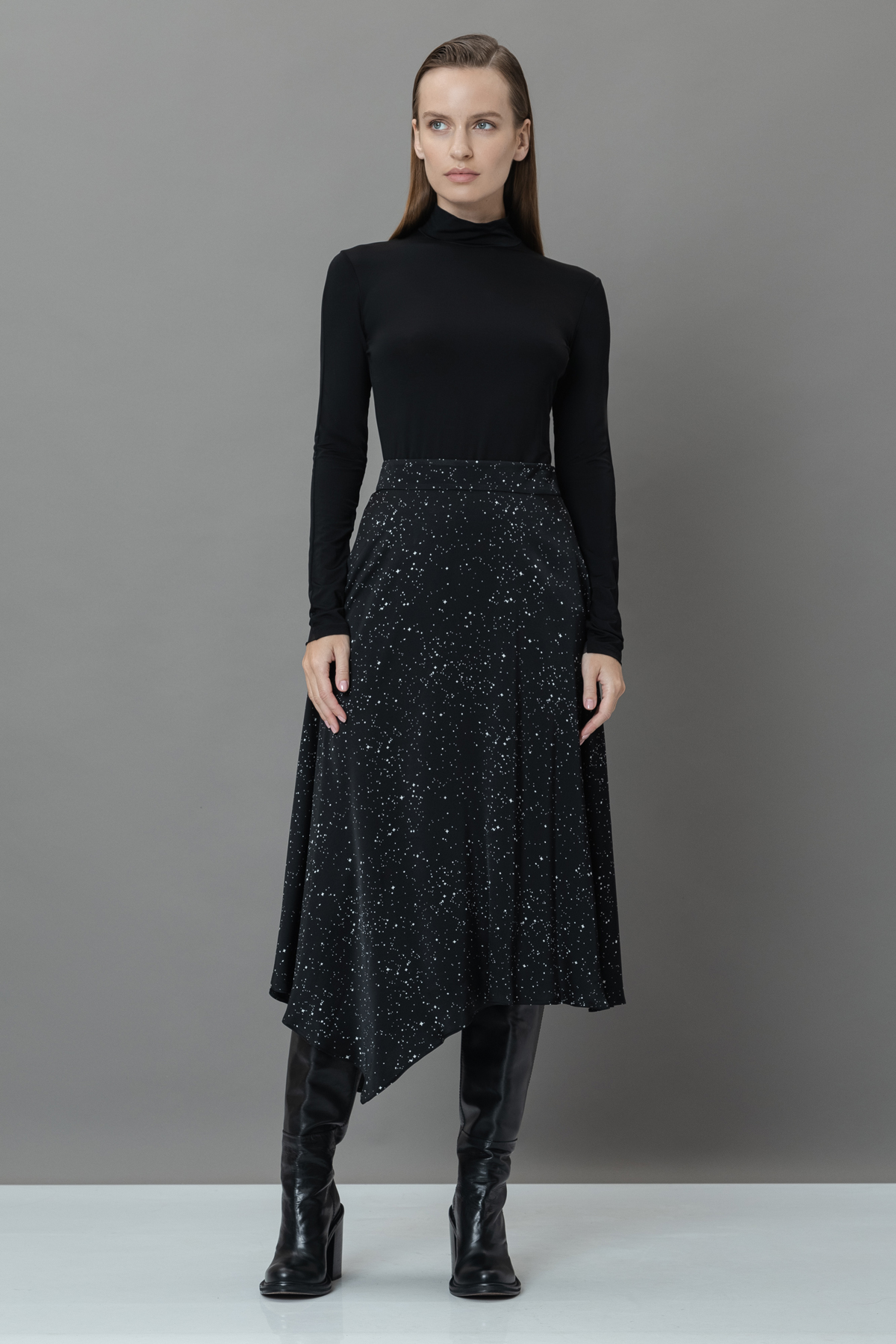 Асимметричная юбка female ЮБКА VASSA&Co Black