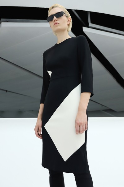 Платье с графичными деталями VASSA&Co, пол женский, цвет молочный