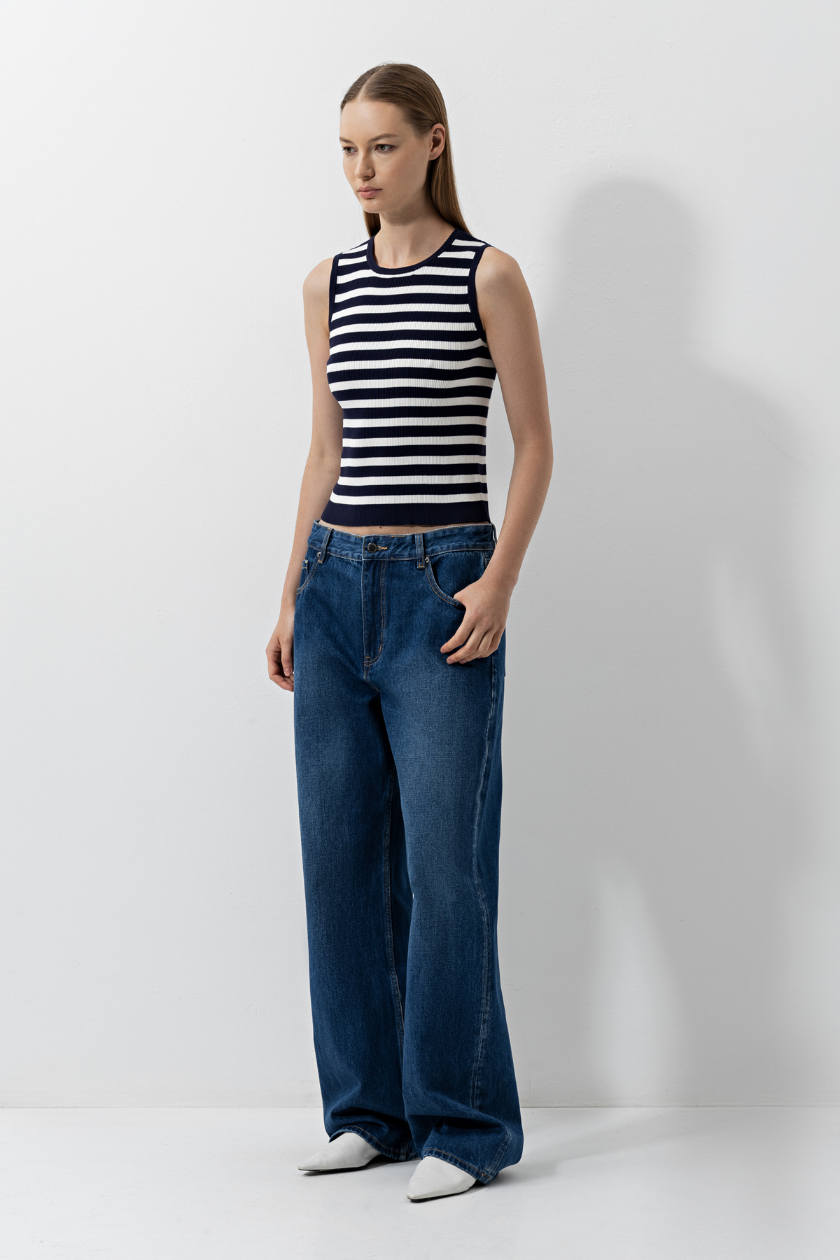 Jeans female БРЮКИ ЖЕНСКИЕ VASSA CODE, VASSA&Co Синий