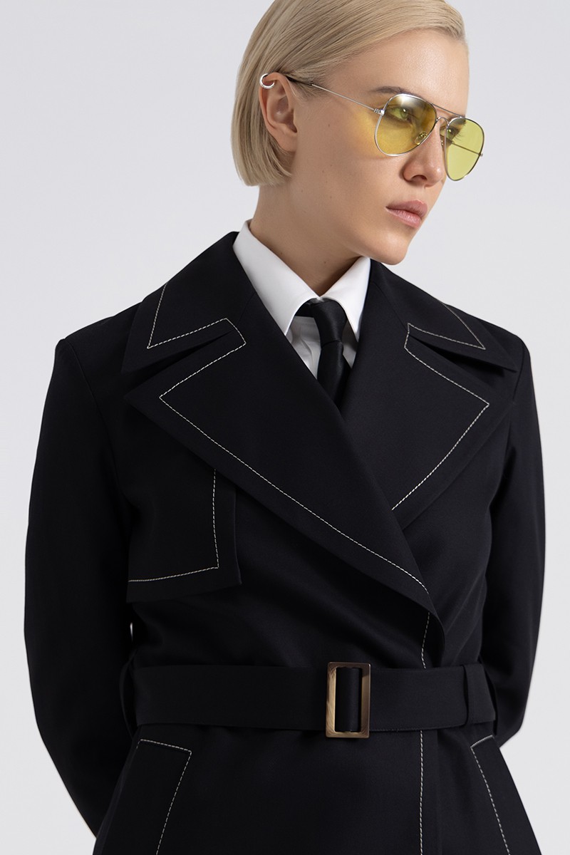 Плащ с контрастной отделкой , пол женский, цвет черный