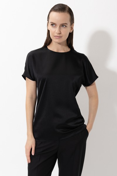 Базовая блузка VASSA&Co, пол женский, цвет черный