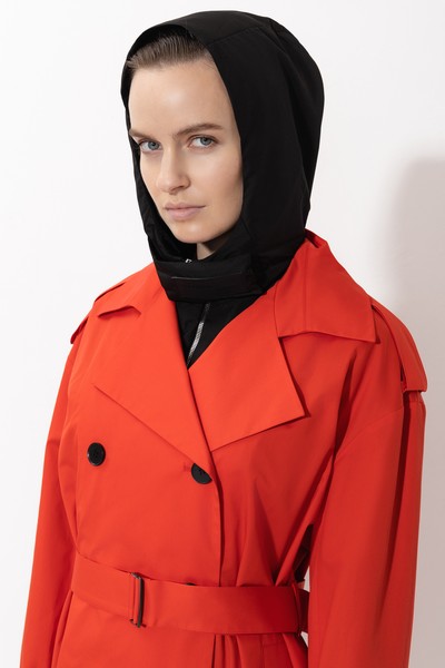 Тренч с капюшоном VASSA&Co, пол женский, цвет красный