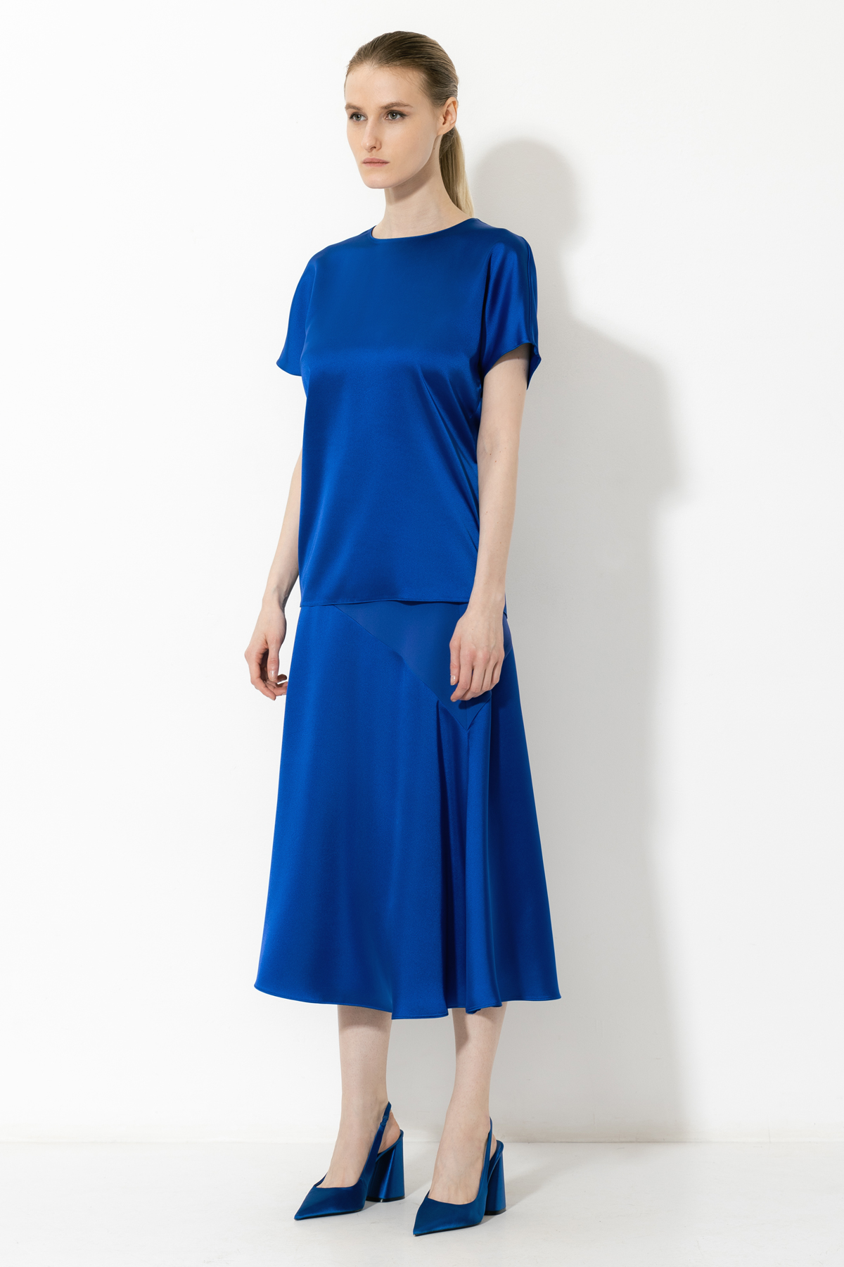 Skirt female ЮБКА VASSA&Co Синий