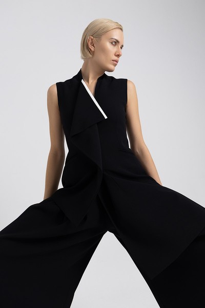 Жилет VASSA&Co, пол женский, цвет черный