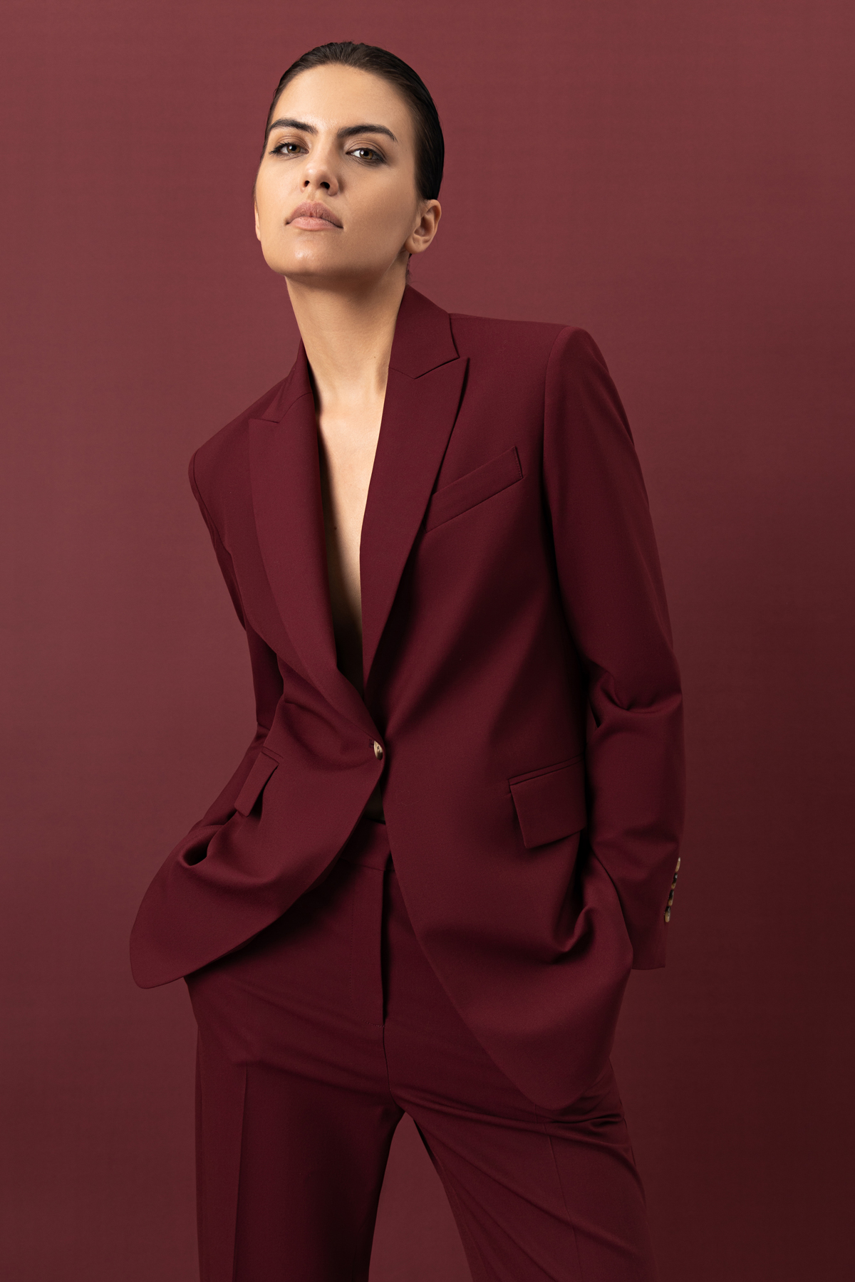 Jacket VASSA&Co, пол female, цвет red