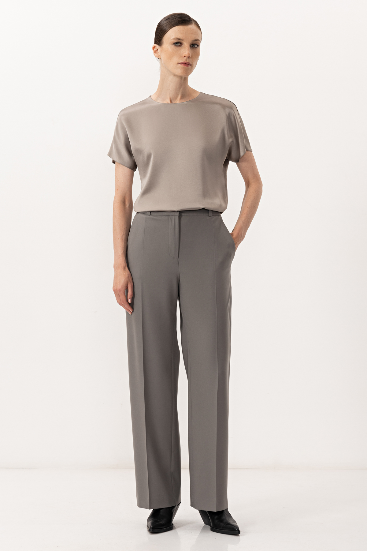Blouse female БЛУЗКА VASSA&Co Серый